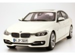Модель автомобиля BMW 3 Series Saloon White, Scale 1:18