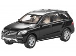 Модель Mercedes-Benz ML, Obsidian Black, Scale 1:18