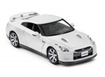 Модель автомобиля Nissan GT-R, White